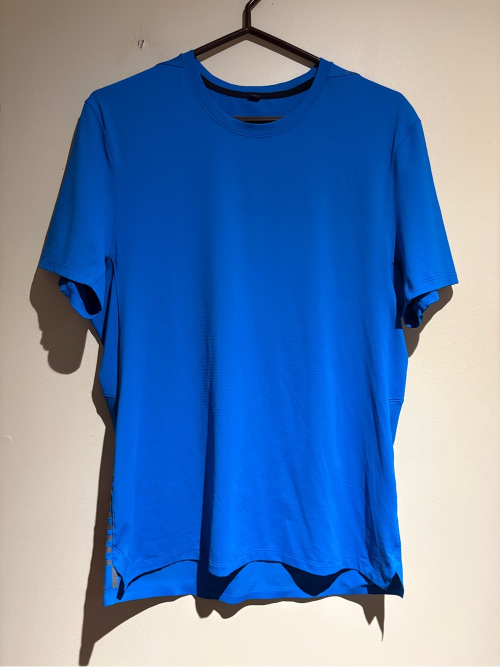 Lululemon Breathe Metal Vent Tech Short Sleeve Shirt Blue Activewear